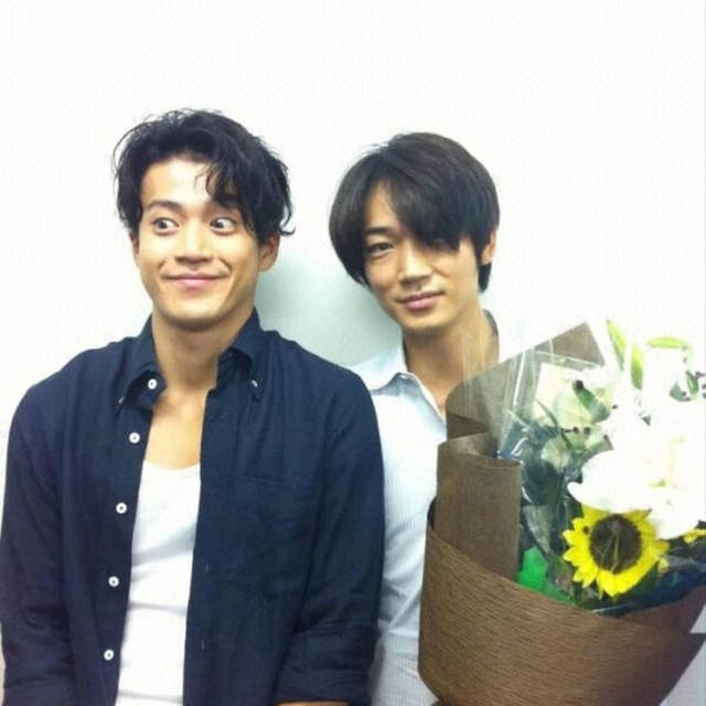 腐女看這裡 山田孝之根本是演藝圈的 終極小惡魔 輕易地就讓型男俳優們都為了他爭風吃醋啊 Bomb01 腐女看這裡 山田孝之根本是演藝圈的 終極小惡魔 輕易地就讓型男俳優們都為了他爭風吃醋啊 Bomb01