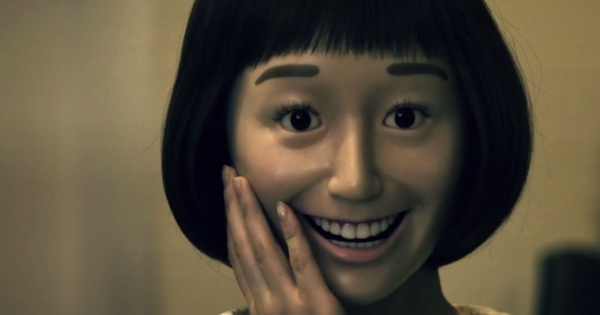 日本写实宣导片害网友都觉得超毛,她在社会伪装「笑到忘记自己的笑容